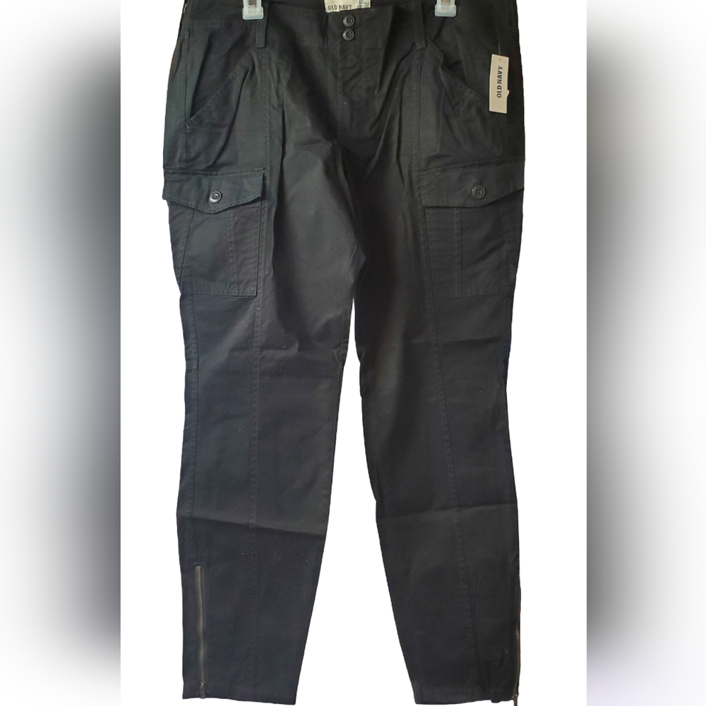 NEW Old Navy Size 16 regular button up black pants